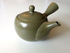 Japanese tea pot